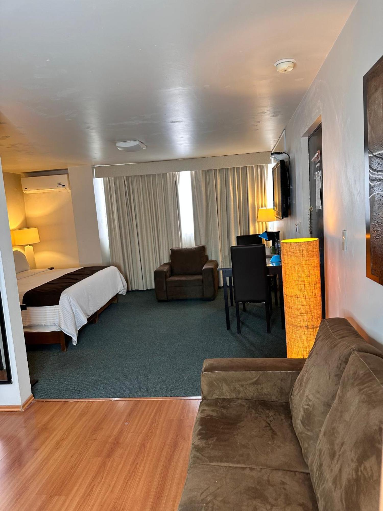 Hotel Del Fresno Fresnillo de González Echeverría Extérieur photo